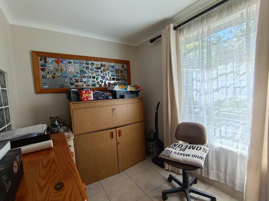 2 Bedroom Property for Sale in Rondebosch Western Cape